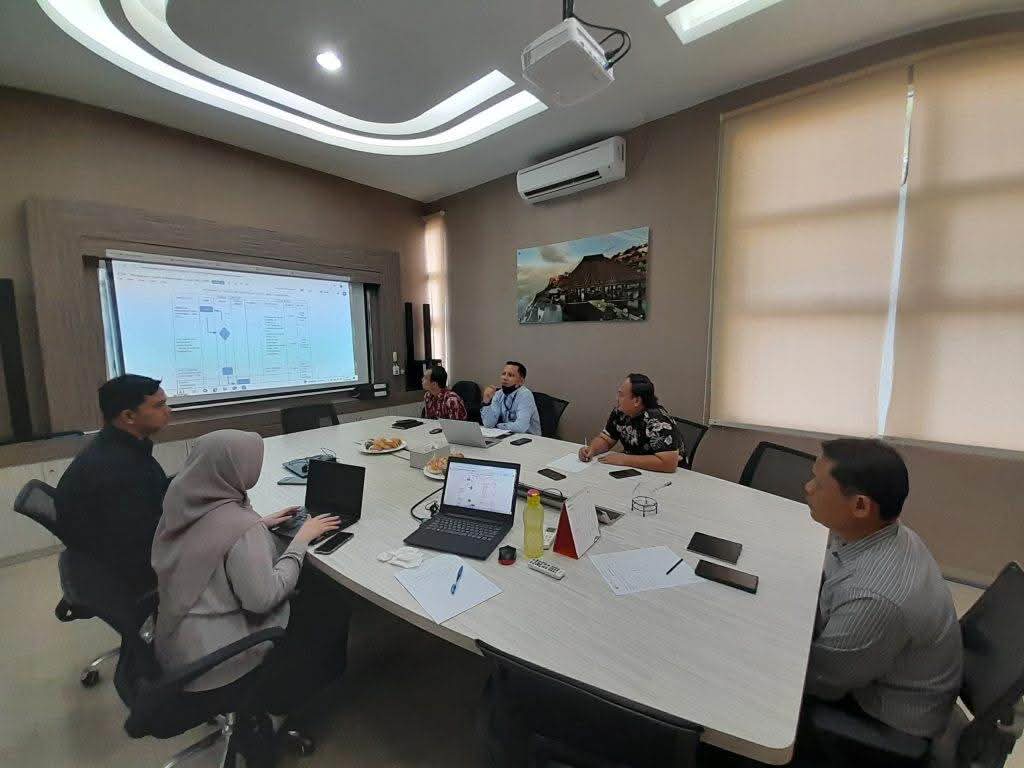 Finalisasi SOP: Langkah Strategis Politeknik Pariwisata Batam untuk Tingkatkan Efisiensi dan Pelayanan