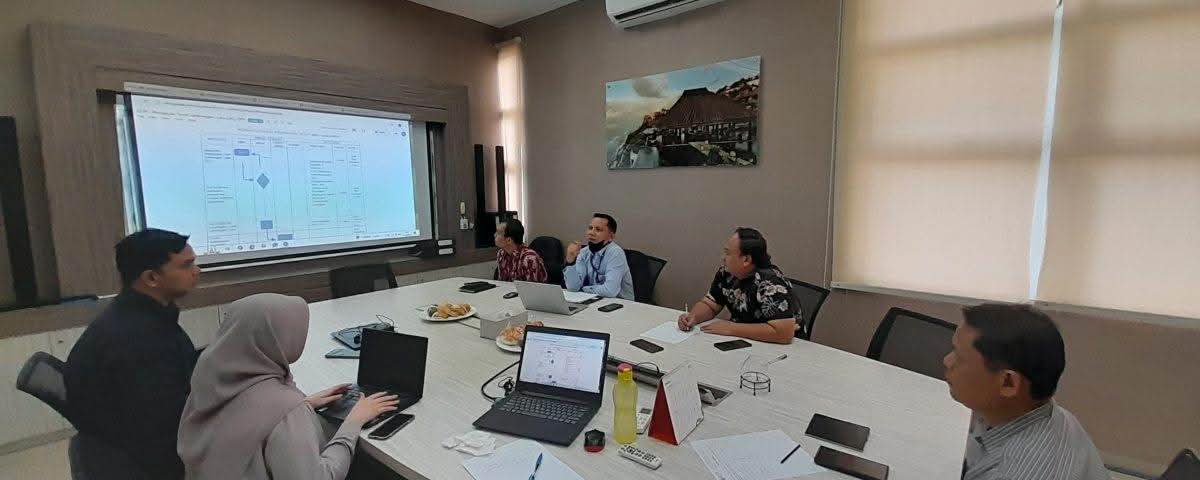 Finalisasi SOP: Langkah Strategis Politeknik Pariwisata Batam untuk Tingkatkan Efisiensi dan Pelayanan